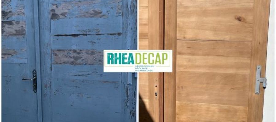 Décapage retrait peinture sur un portail en bois exotique red cedar nieul sur mer l'houmeau lagord puilboreau la rochelle périgny aytré